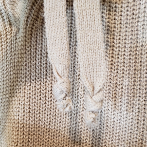 Main Strip Lace Up Front Knitted Tan Sweater Size Medium - Picture 3 of 12